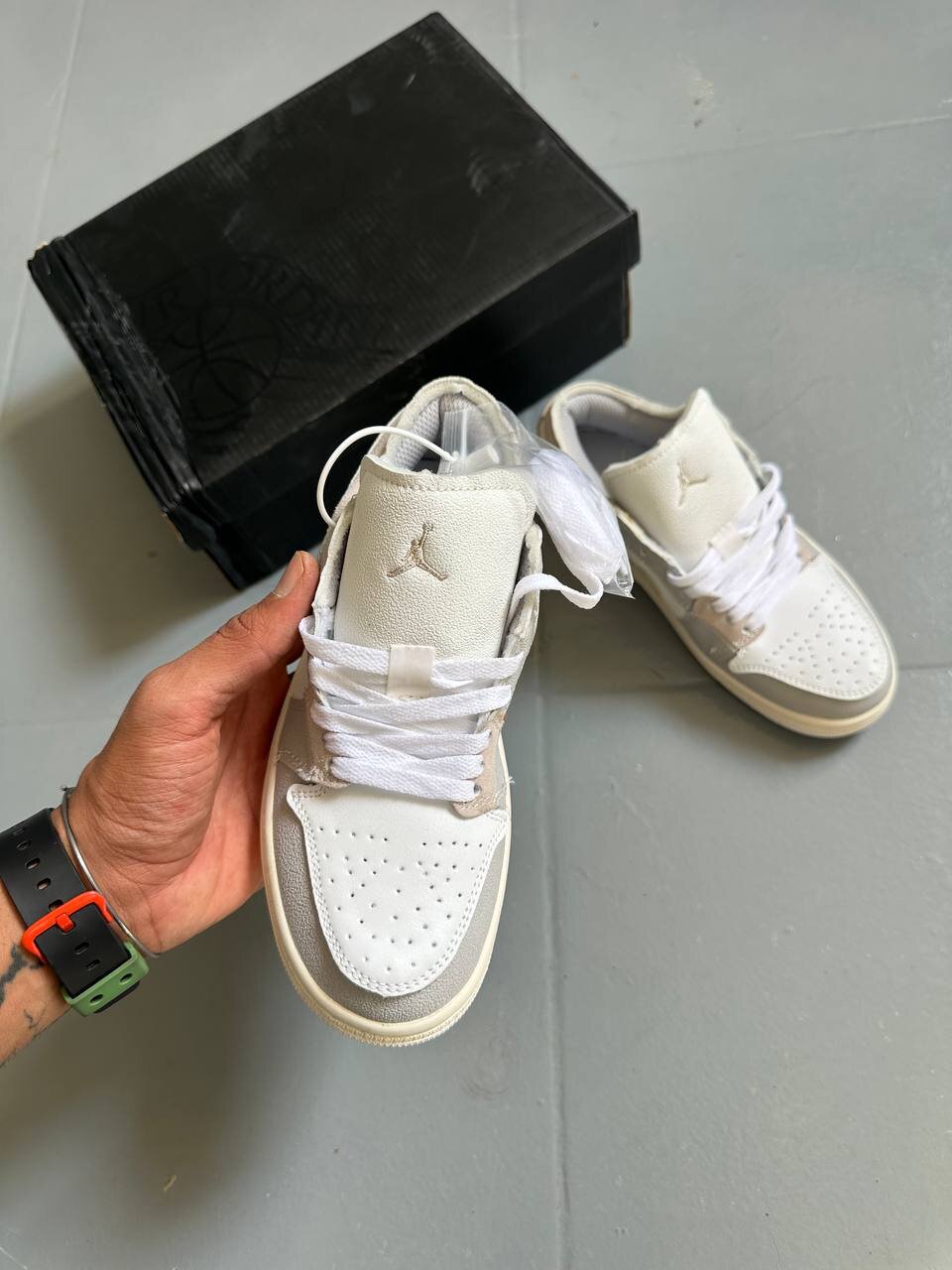 Jordan 1 Low SE Craft