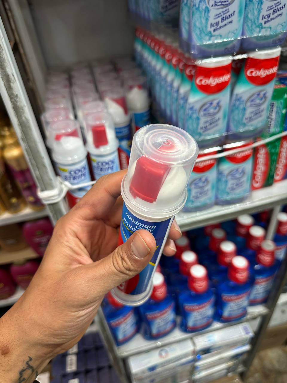 Colgate Maximum Cavity Protection Toothpaste