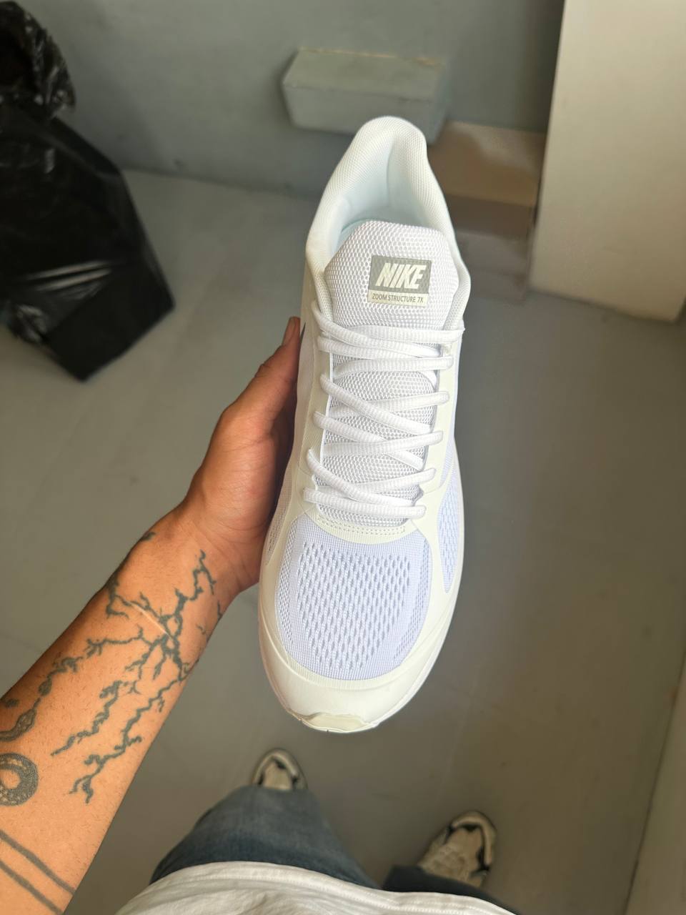 Big Size Sneakers