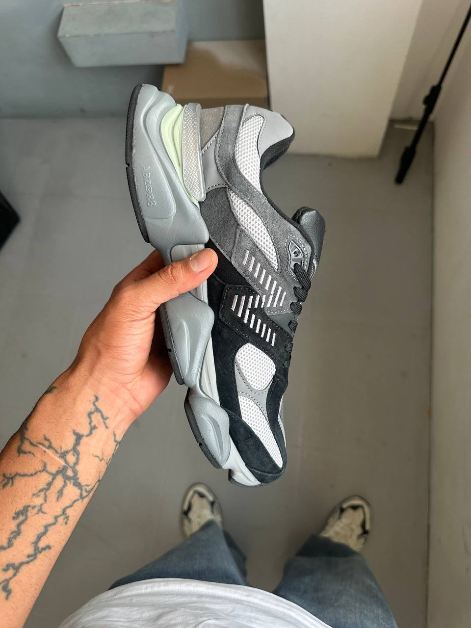 Big Size Sneakers