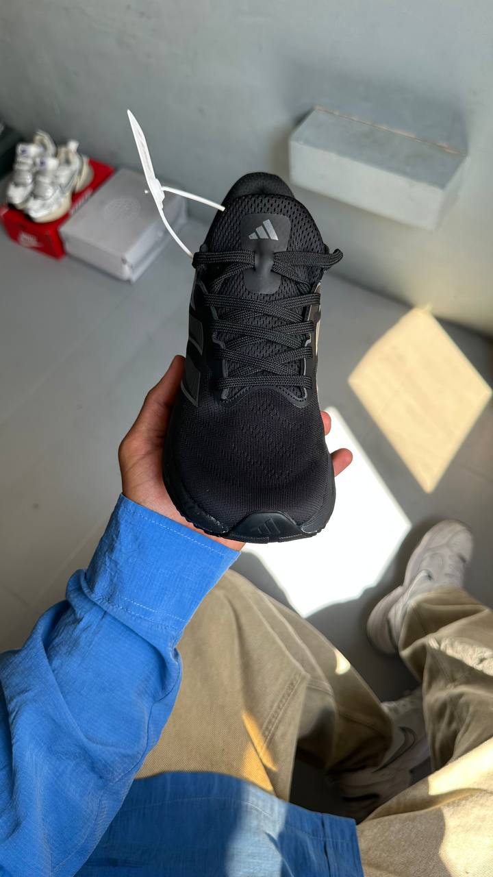 adidas Adistar 3